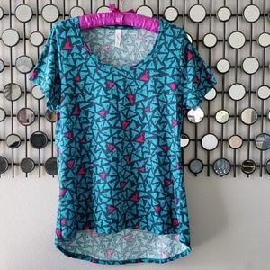 ⚡️HP⚡️LuLaRoe Classic T